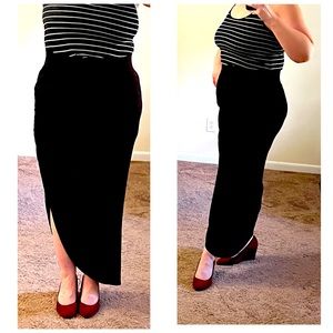 Torrid Long Split Seam High-Waisted Maxi Skirt (NWOT)